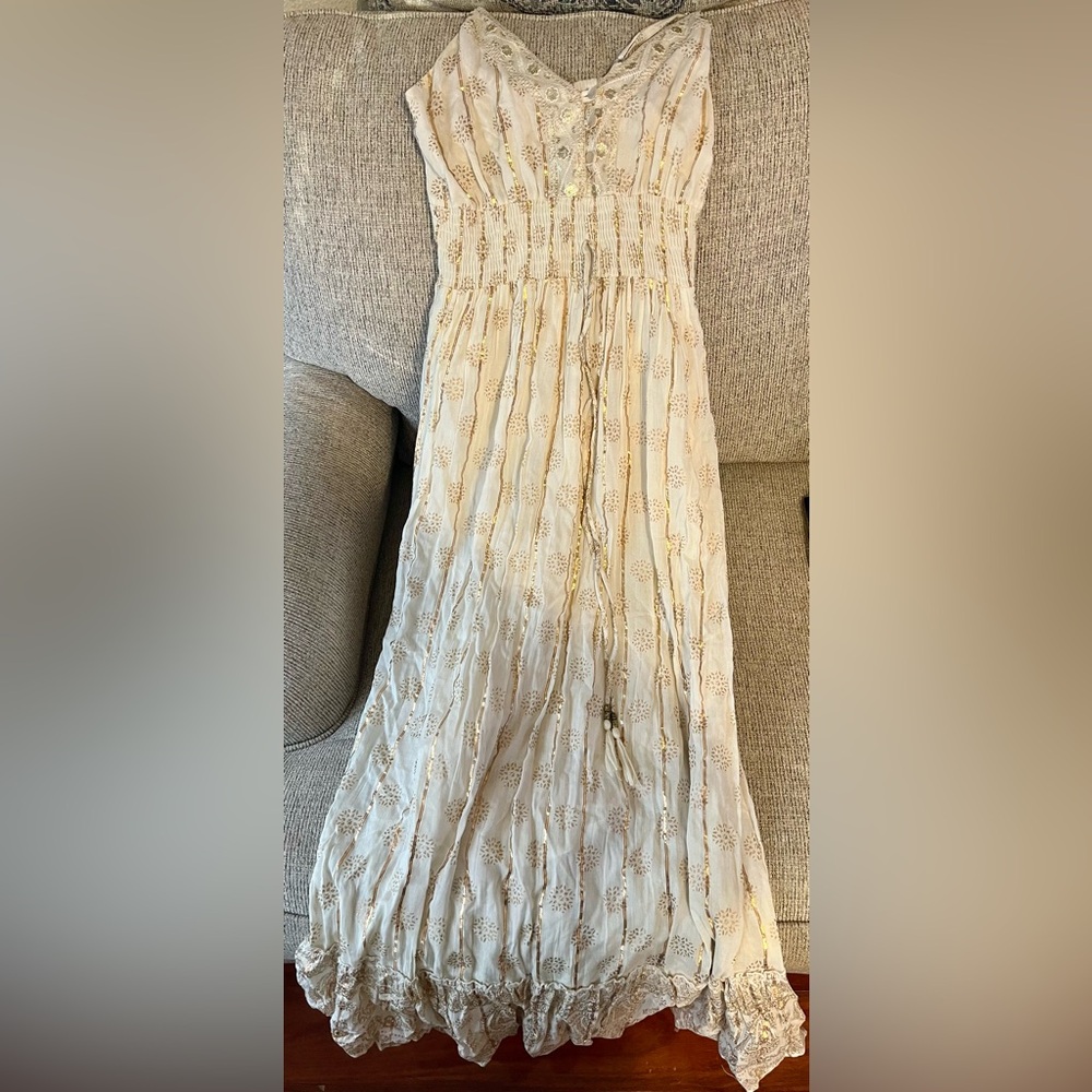 Elegant Cream Maxi Dress